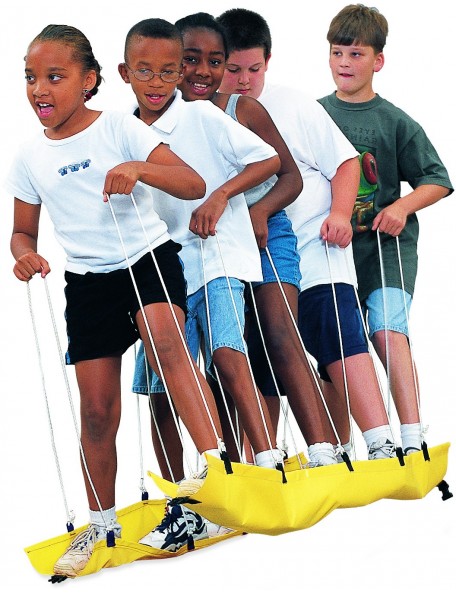 Matériel de skis d'équipe de coopération en plastique souple, jeu de skis coopératifs pour enfants