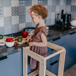 Cuisine enfant en bois, combiné cuisine pour les enfants en crèche
