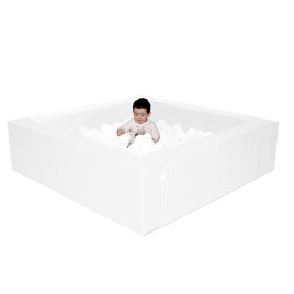 Piscine à balles blanche crèche