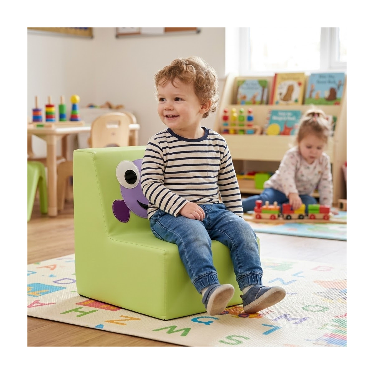 Fauteuil mousse poisson lilas crèche enfant