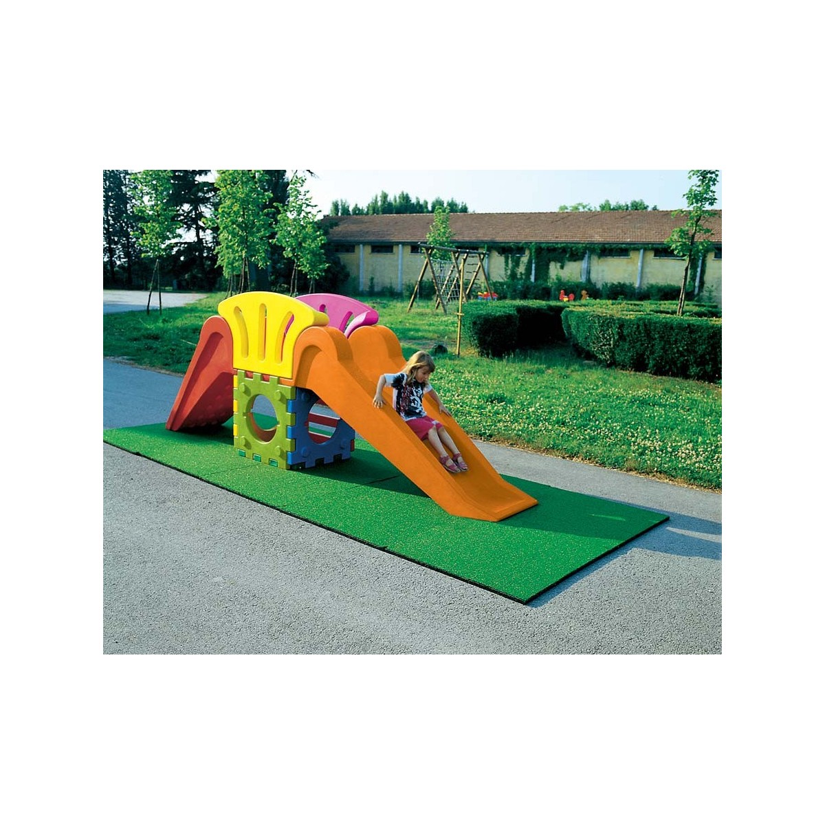 Cubbic toy toboggan géant - 1