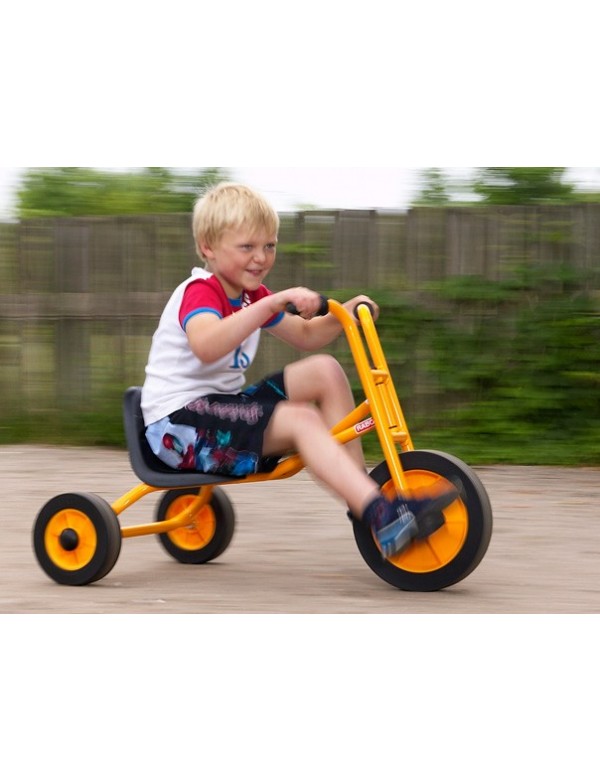 Explorer 4 en 1 : un tricycle qui accompagne les enfants de 10 mois à 5  ans.