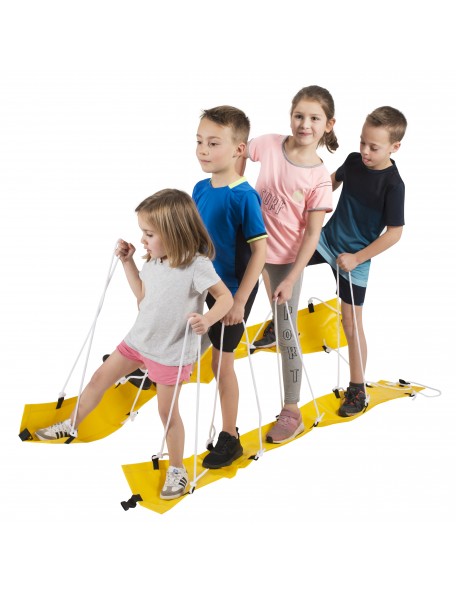 Skis d'équipe de coopération Skis d'équipe en matière vinyle, composé de 5 paires de cordes solidement ancrées, les participants