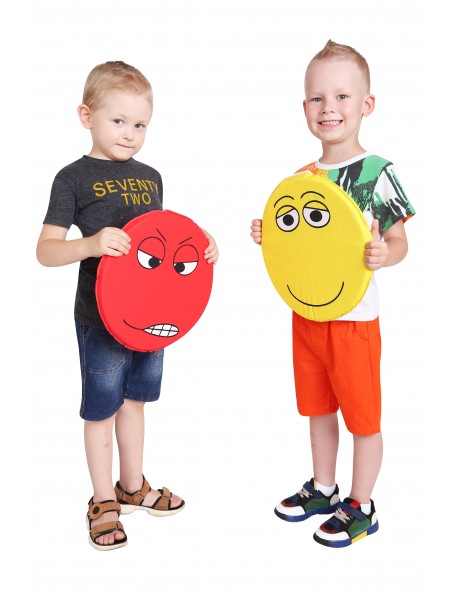 6 coussins à émotions Lot de 6 coussins émotions en mousse avec figures pour jeux basés autour des émotions.
Un élément essenti