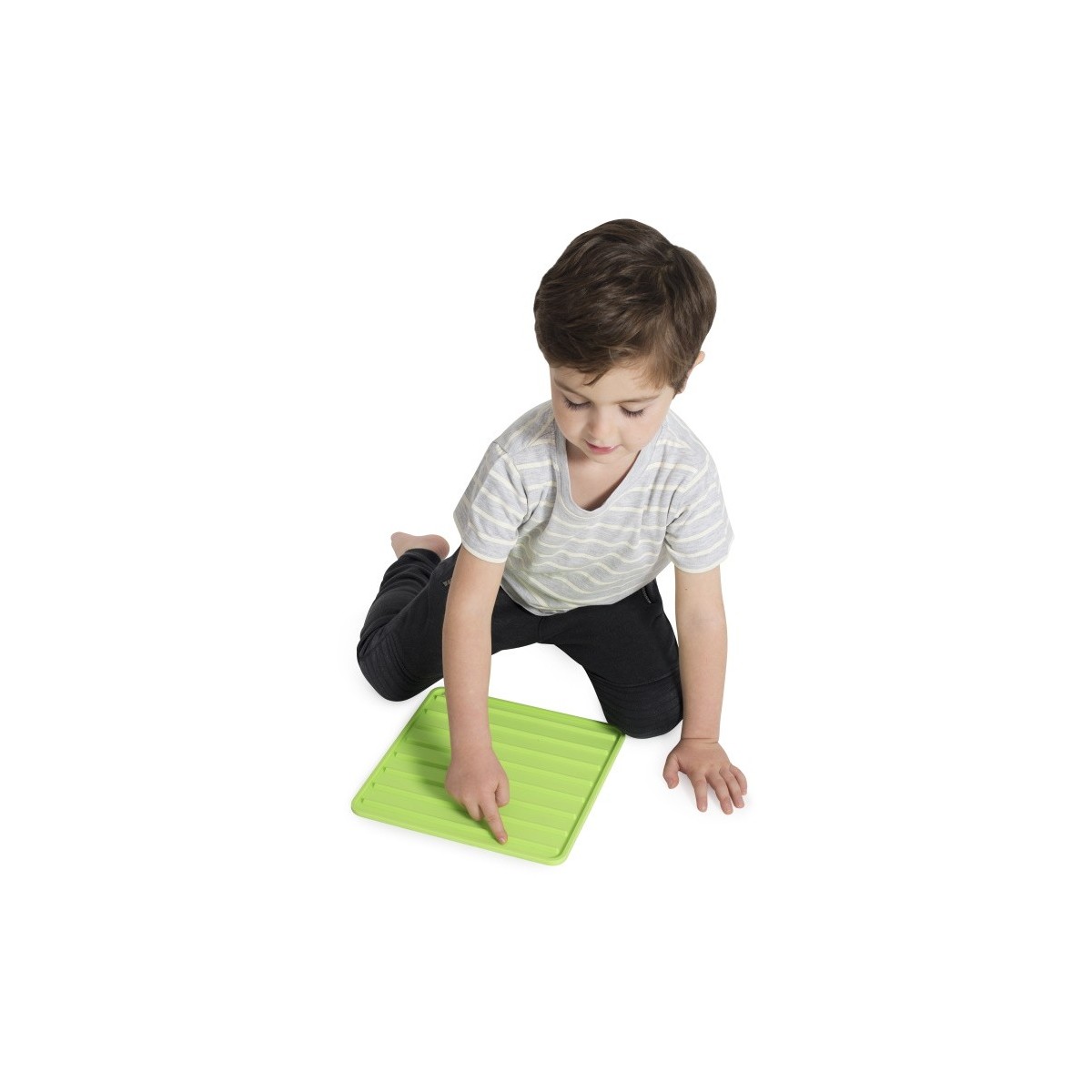 5 tapis sensoriels enfants Tapis sensoriels pour développer les sensations motrices chez les enfants.
Le kit inclut 5 tapis sen