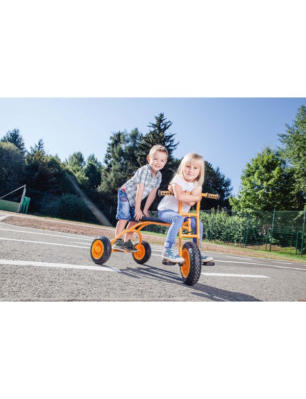 Tricycle Top Trike siège long - 2 - Le Tricycle Top Trike siège long est le compagnon idéal pour les enfants de la maternelle et