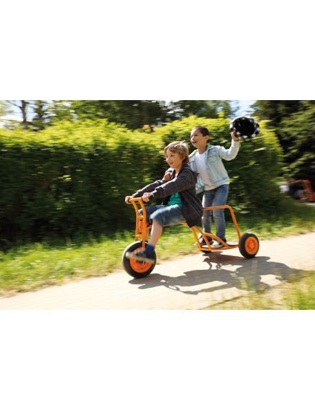 Tricycle Charette Top Trike - 3 - Avec le Tricycle Charette Top Trike, sentez-vous comme un Romain lors d'une course de chars!
