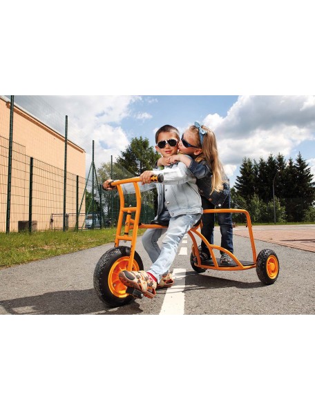 Tricycle Charette Top Trike - 2 - Avec le Tricycle Charette Top Trike, sentez-vous comme un Romain lors d'une course de chars!
