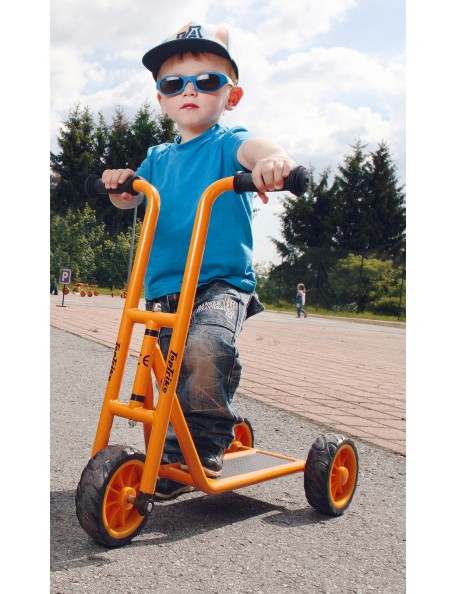 Mini-Trottinette Top Trike - 2 - Avec le Mini-Trottinette Top Trike, même les plus petits peuvent vraiment se lancer. La mini-tr