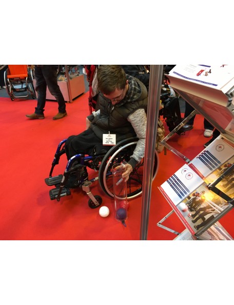 Ramasseur de boules de Boccia - 2 - Ramasseur de boules de Boccia, nouveau modèle
Facilite le ramassage des balles, même en pos