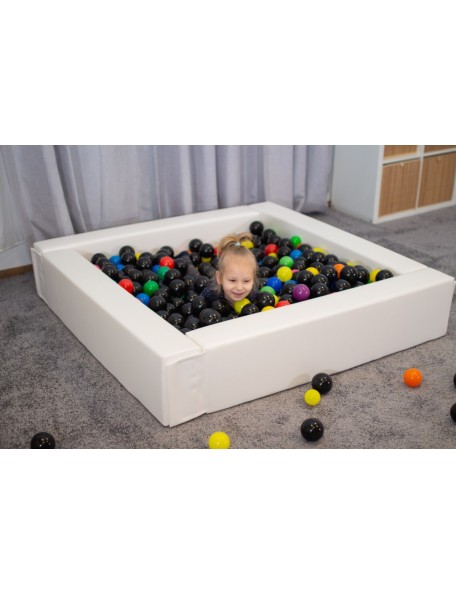 Piscine à balles éco blanche - 5 - Piscine à balles éco de couleur blanche, en mousse particulièrement adaptée pour 1 à 2 jeunes