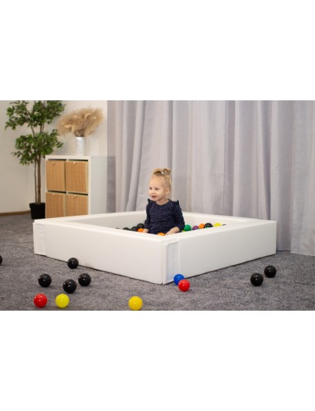 Piscine à balles éco blanche - 2 - Piscine à balles éco de couleur blanche, en mousse particulièrement adaptée pour 1 à 2 jeunes