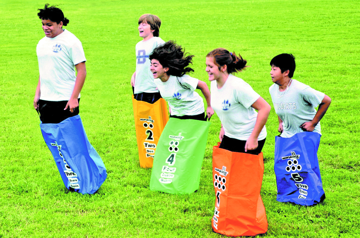 Jeu de sacs de saut coopératifs pour enfants